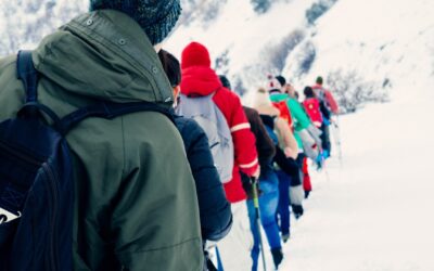 Pierwsza pomoc w górach – co powinien wiedzieć każdy opiekun wycieczki?