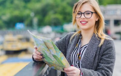 Jak nawiązać współpracę z lokalnymi przewodnikami i ekspertami?