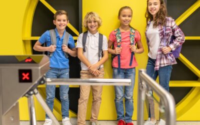 Wycieczki szkolne wiosną – najlepsze kierunki i pomysły na kwiecień i maj